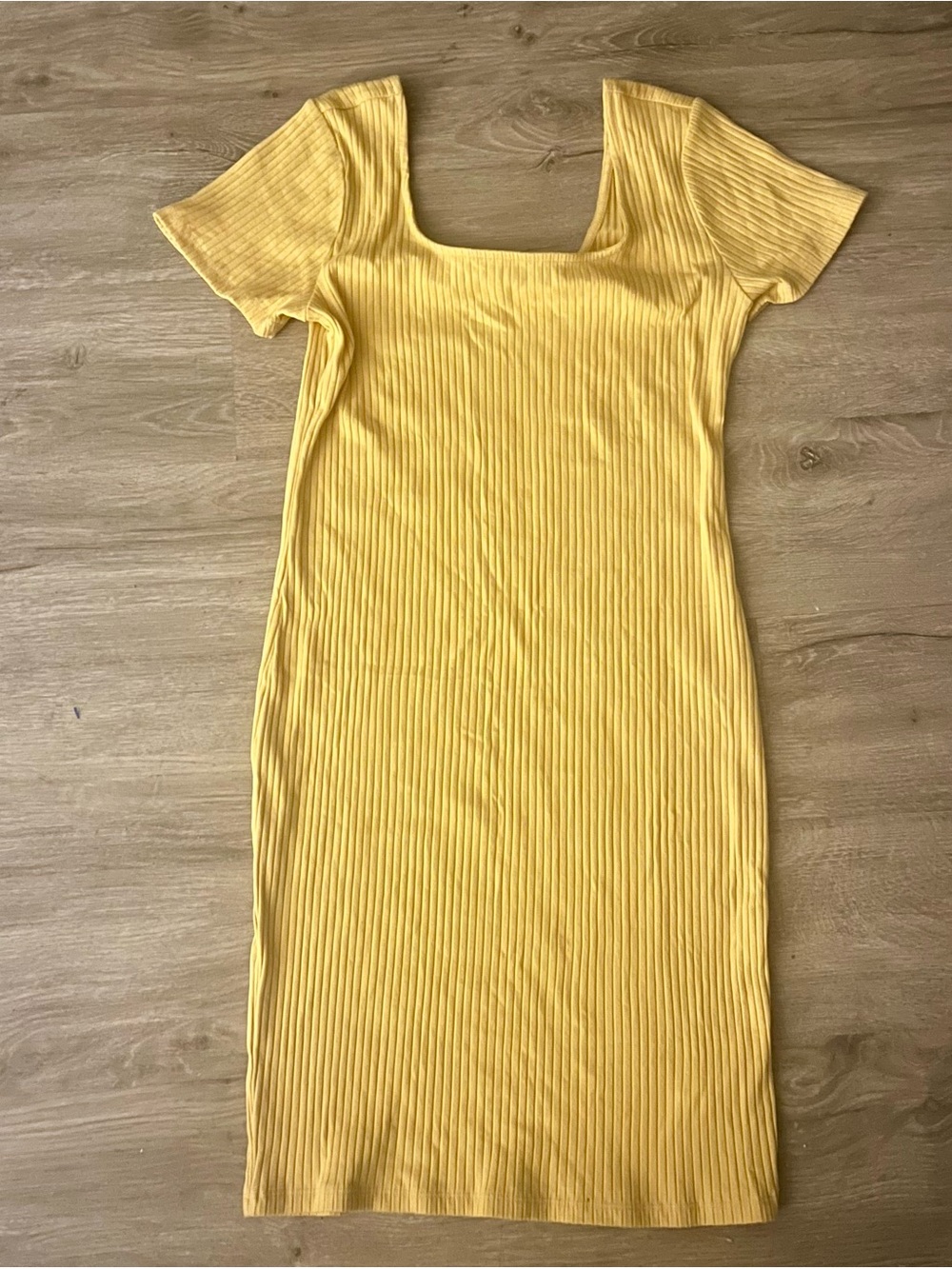 Wild Fable Yellow Ribbed Knit Short Sleeve Scoop Neck Bodycon Mini Dress M